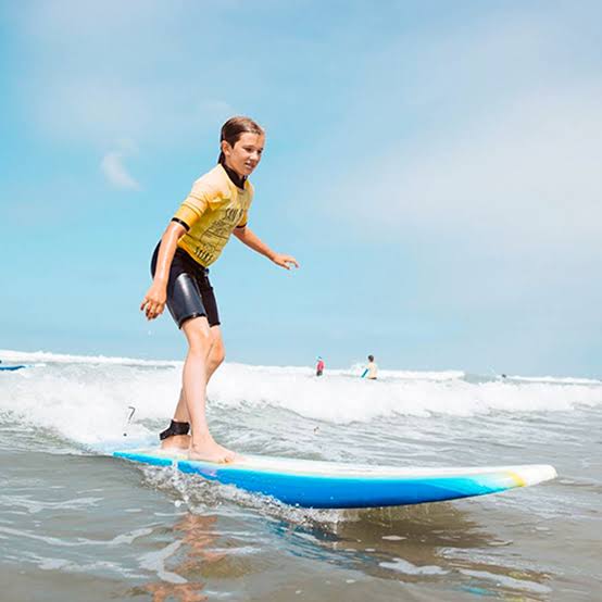 Long mellow waves rolling in at Tourmaline Surfing Park in Pacific Beach